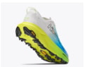 sapatilhas-shoes-trail-running-montanha-mountain-ultra-distance-hiking-corrida-caminhadas-hoka-mafate-5-frost-4